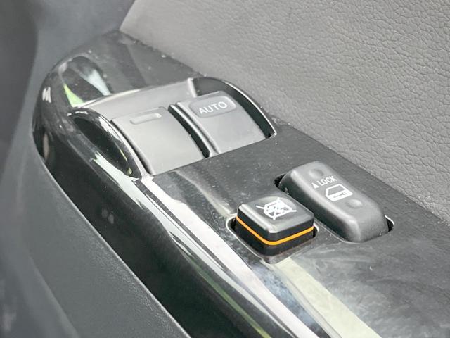 ハイエースバン ロングスーパーＧＬ　ダークプライムＳ　ターボ　ディーゼル（軽油）　両側電動ドア　全周囲カメラ　衝突被害軽減システム　禁煙車　ハーフレザーシート　ドラレコ　コーナーセンサー　スマートキー　ＬＥＤヘッド　ビルトインＥＴＣ（39枚目）