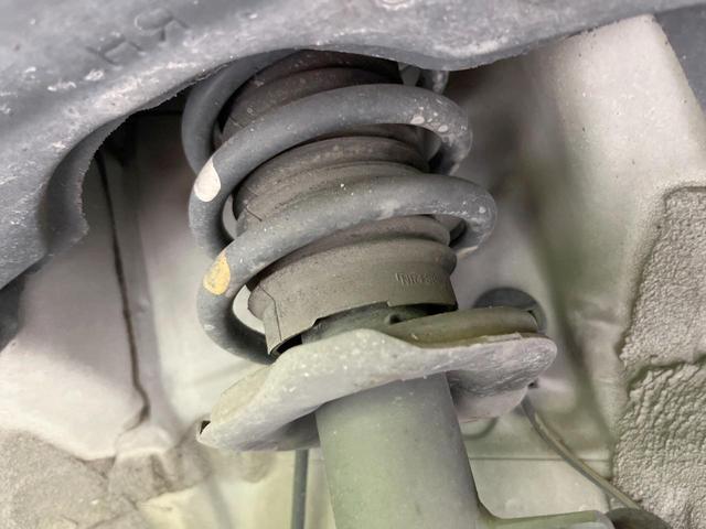 タント カスタムＲＳ　電動スライドドア　ＨＤＤナビ　バックカメラ　ドラレコ　スマートキー　ＨＩＤヘッド　ＥＴＣ　純正１５インチアルミ　オートエアコン　ＣＤ　ＤＶＤ再生　地デジ（20枚目）