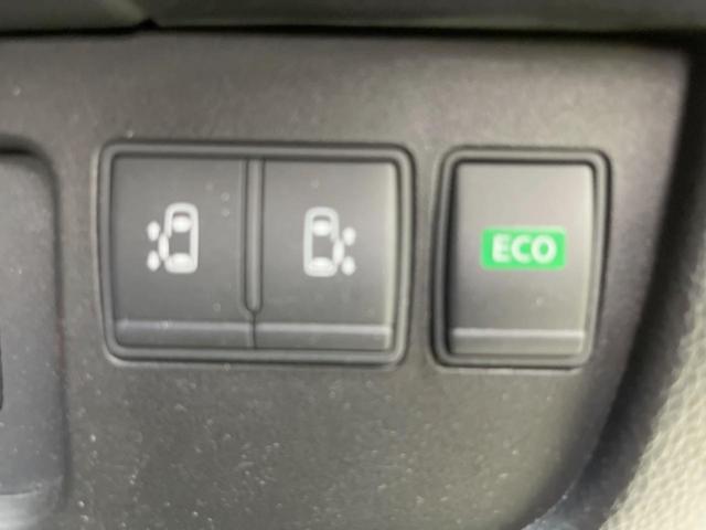 セレナ ハイウェイスター　Ｖエアロモード＋セーフティＩＩ　両側電動ドア　純正ＳＤナビ　後席モニター　全周囲カメラ　衝突被害軽減システム　コーナーセンサー　スマートキー　ＬＥＤヘッド　ナビ連動ＥＴＣ　クルコン　純正１６インチアルミ（5枚目）