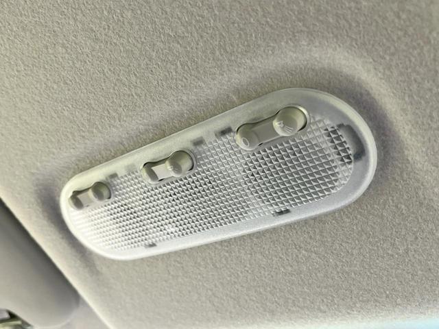 セレナ ハイウェイスター　Ｖエアロモード＋セーフティＩＩ　両側電動ドア　純正ＳＤナビ　後席モニター　全周囲カメラ　衝突被害軽減システム　コーナーセンサー　スマートキー　ＬＥＤヘッド　ナビ連動ＥＴＣ　クルコン　純正１６インチアルミ（59枚目）