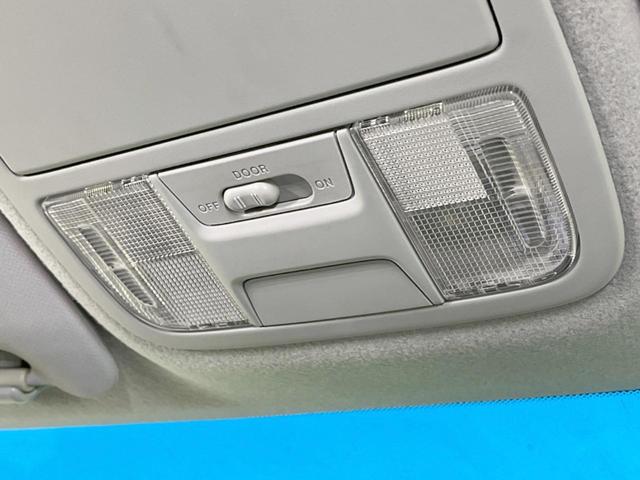 ステップワゴンスパーダ Ｚ　純正８型ナビ　両側電動ドア　バックカメラ　禁煙車　スマートキー　ＨＩＤヘッド　ビルトインＥＴＣ　クルコン　純正１６インチアルミ　オートライト　オートエアコン　Ｂｌｕｅｔｏｏｔｈ（39枚目）