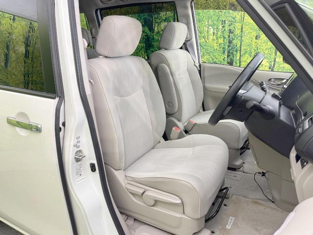 セレナ ２０Ｇ　両側パワースライドドア　後席モニター　純正ナビ　バックカメラ　禁煙車　ＥＴＣ　ドライブレコーダー　クルーズコントロール　スマートキー　プッシュスタート　オートエアコン　純正１５インチアルミ（8枚目）