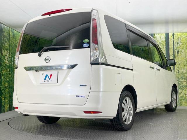 セレナ ２０Ｇ　両側パワースライドドア　後席モニター　純正ナビ　バックカメラ　禁煙車　ＥＴＣ　ドライブレコーダー　クルーズコントロール　スマートキー　プッシュスタート　オートエアコン　純正１５インチアルミ（17枚目）