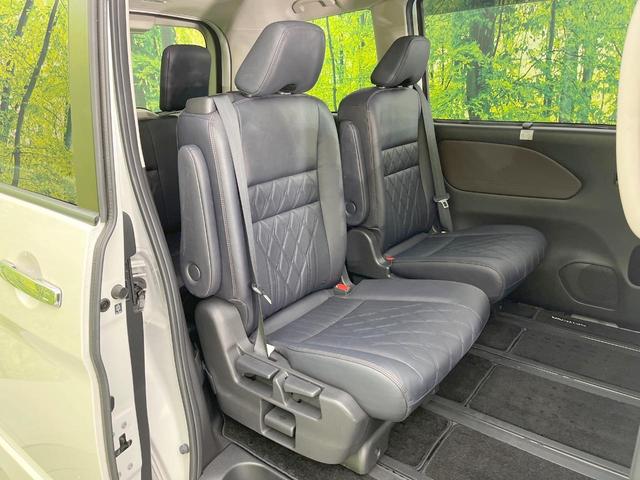 セレナ ｅ－パワー　ハイウェイスターＧ　両側電動ドア　純正ＳＤナビ　全周囲カメラ　衝突被害軽減システム　レーダークルーズ　禁煙車　コーナーセンサー　スマートキー　ＬＥＤヘッド　ビルトインＥＴＣ　純正１６インチアルミ　オートハイビーム（9枚目）