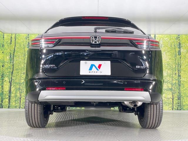 ヴェゼル ｅ：ＨＥＶ　Ｚ　全周囲カメラ　衝突被害軽減システム　レーダークルーズ　禁煙車　電動リアゲート　ハーフレザーシート　コーナーセンサー　スマートキー　ＬＥＤヘッド　ＥＴＣ２．０　純正１８インチアルミ　オートハイビーム（15枚目）