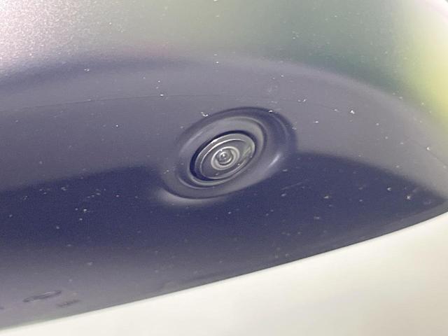 ヴェゼル ｅ：ＨＥＶ　Ｚ　全周囲カメラ　衝突被害軽減システム　レーダークルーズ　禁煙車　電動リアゲート　ハーフレザーシート　コーナーセンサー　スマートキー　ＬＥＤヘッド　ＥＴＣ２．０　純正１８インチアルミ　オートハイビーム（25枚目）