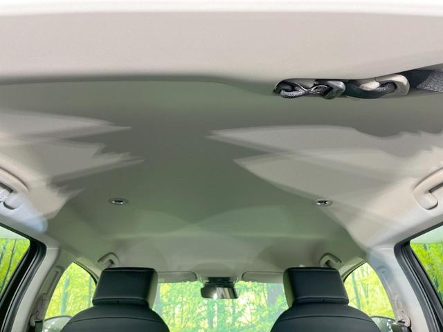 ヴェゼル ｅ：ＨＥＶ　Ｚ　全周囲カメラ　衝突被害軽減システム　レーダークルーズ　禁煙車　電動リアゲート　ハーフレザーシート　コーナーセンサー　スマートキー　ＬＥＤヘッド　ＥＴＣ２．０　純正１８インチアルミ　オートハイビーム（42枚目）