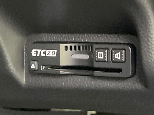 ヴェゼル ｅ：ＨＥＶ　Ｚ　全周囲カメラ　衝突被害軽減システム　レーダークルーズ　禁煙車　電動リアゲート　ハーフレザーシート　コーナーセンサー　スマートキー　ＬＥＤヘッド　ＥＴＣ２．０　純正１８インチアルミ　オートハイビーム（48枚目）