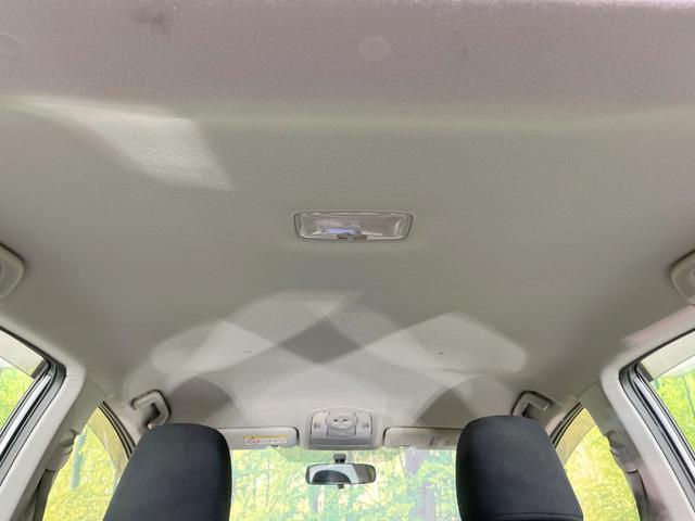 プリウス Ｓ　純正ＳＤナビ　バックカメラ　衝突被害軽減システム　禁煙車　スマートキー　ＨＩＤヘッド　ビルトインＥＴＣ　純正１５インチアルミ　オートライト　オートエアコン　Ｂｌｕｅｔｏｏｔｈ　ＣＤ　ＤＶＤ再生（38枚目）