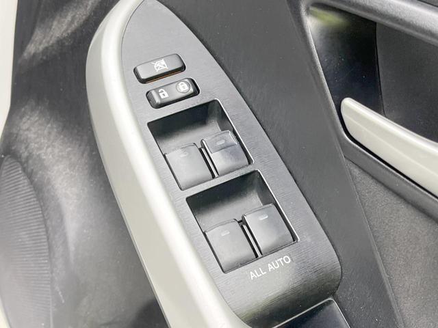 プリウス Ｓ　純正ＳＤナビ　バックカメラ　衝突被害軽減システム　禁煙車　スマートキー　ＨＩＤヘッド　ビルトインＥＴＣ　純正１５インチアルミ　オートライト　オートエアコン　Ｂｌｕｅｔｏｏｔｈ　ＣＤ　ＤＶＤ再生（39枚目）