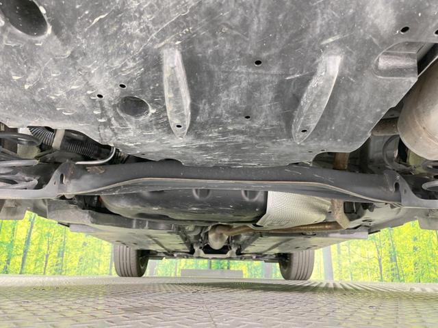 ヤリスクロス ハイブリッドＺ　純正ナビ付ＤＡ　全周囲カメラ　衝突軽減　レーダークルーズ　ＢＳＭ　禁煙車　　パワーシート　コーナーセンサー　スマートキー　ＬＥＤヘッド　ビルトインＥＴＣ　純正１８インチアルミ　オートハイビーム（19枚目）