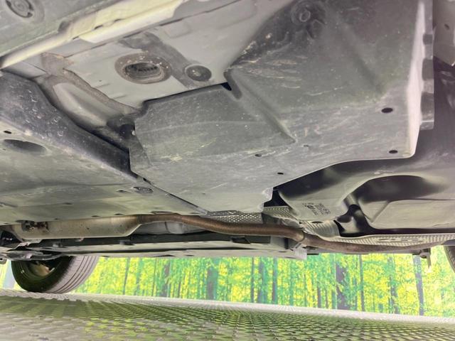 ヤリスクロス ハイブリッドＺ　純正ナビ付ＤＡ　全周囲カメラ　衝突軽減　レーダークルーズ　ＢＳＭ　禁煙車　　パワーシート　コーナーセンサー　スマートキー　ＬＥＤヘッド　ビルトインＥＴＣ　純正１８インチアルミ　オートハイビーム（23枚目）