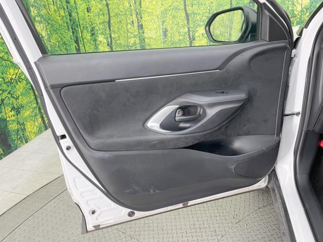 ヤリスクロス ハイブリッドＺ　純正ナビ付ＤＡ　全周囲カメラ　衝突軽減　レーダークルーズ　ＢＳＭ　禁煙車　　パワーシート　コーナーセンサー　スマートキー　ＬＥＤヘッド　ビルトインＥＴＣ　純正１８インチアルミ　オートハイビーム（38枚目）