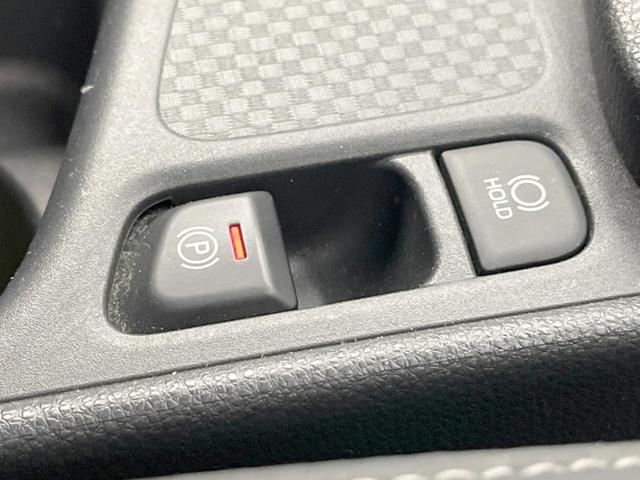 ヤリスクロス ハイブリッドＺ　純正ナビ付ＤＡ　全周囲カメラ　衝突軽減　レーダークルーズ　ＢＳＭ　禁煙車　　パワーシート　コーナーセンサー　スマートキー　ＬＥＤヘッド　ビルトインＥＴＣ　純正１８インチアルミ　オートハイビーム（49枚目）