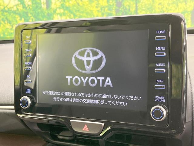 ヤリスクロス ハイブリッドＺ　純正ＤＡ　衝突軽減装置　レーダークルーズコントロール　バックカメラ　ＢＳＭ　ＥＴＣ　ドライブレコーダー　シートヒーター　パワーシート　パワーバックドア　ＬＥＤヘッドライト（3枚目）