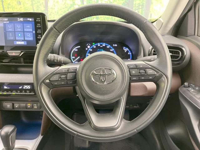 ヤリスクロス ハイブリッドＺ　純正ＤＡ　衝突軽減装置　レーダークルーズコントロール　バックカメラ　ＢＳＭ　ＥＴＣ　ドライブレコーダー　シートヒーター　パワーシート　パワーバックドア　ＬＥＤヘッドライト（11枚目）