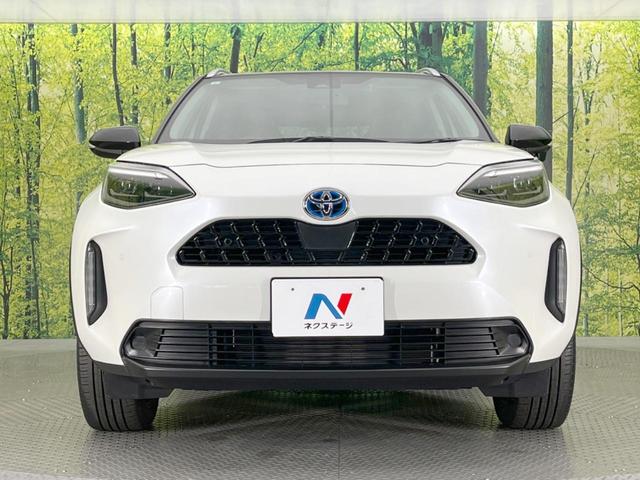 ヤリスクロス ハイブリッドＺ　純正ＤＡ　衝突軽減装置　レーダークルーズコントロール　バックカメラ　ＢＳＭ　ＥＴＣ　ドライブレコーダー　シートヒーター　パワーシート　パワーバックドア　ＬＥＤヘッドライト（14枚目）