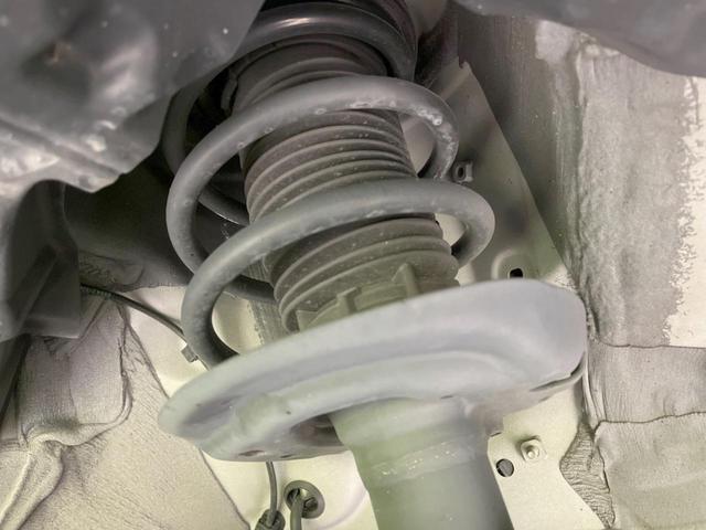 ヤリスクロス ハイブリッドＺ　純正ＤＡ　衝突軽減装置　レーダークルーズコントロール　バックカメラ　ＢＳＭ　ＥＴＣ　ドライブレコーダー　シートヒーター　パワーシート　パワーバックドア　ＬＥＤヘッドライト（20枚目）