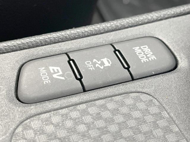 ヤリスクロス ハイブリッドＺ　純正ＤＡ　衝突軽減装置　レーダークルーズコントロール　バックカメラ　ＢＳＭ　ＥＴＣ　ドライブレコーダー　シートヒーター　パワーシート　パワーバックドア　ＬＥＤヘッドライト（50枚目）