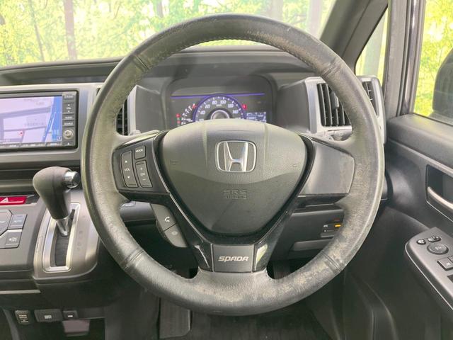 ステップワゴンスパーダ Ｚ　ＨＤＤナビエディション　純正ナビ　後席モニター　両側電動ドア　バックカメラ　禁煙車　ドラレコ　スマートキー　ＨＩＤヘッド　ビルトインＥＴＣ　純正１６インチアルミ　オートエアコン　ＣＤ　ＤＶＤ再生　地デジ　パドルシフト（12枚目）