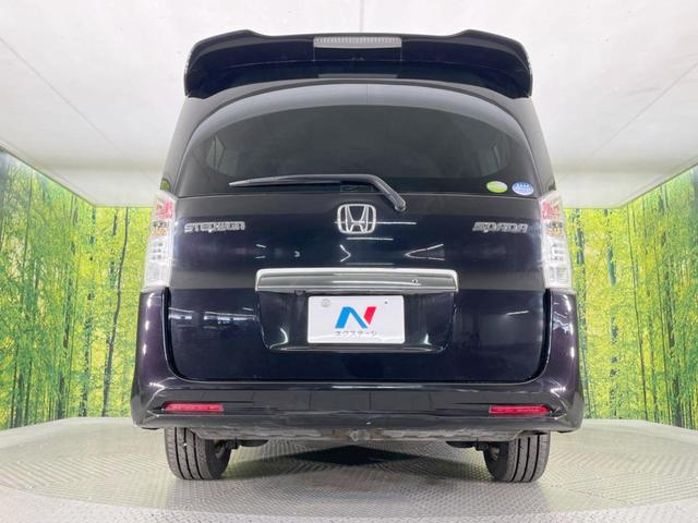 ステップワゴンスパーダ Ｚ　ＨＤＤナビエディション　純正ナビ　後席モニター　両側電動ドア　バックカメラ　禁煙車　ドラレコ　スマートキー　ＨＩＤヘッド　ビルトインＥＴＣ　純正１６インチアルミ　オートエアコン　ＣＤ　ＤＶＤ再生　地デジ　パドルシフト（16枚目）