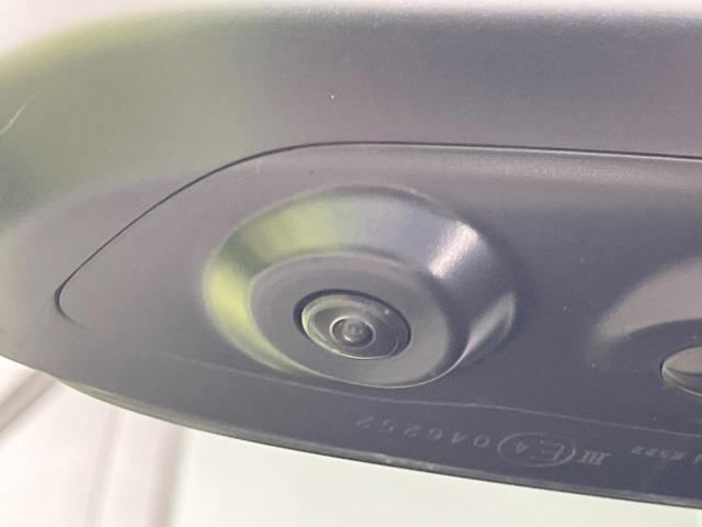 アルファードハイブリッド Ｚ　ガラスルーフ　フルエアロ　両側電動ドア　純正１４型ナビ　後席モニター　全周囲カメラ　１００Ｖ電源　衝突被害軽減システム　レーダークルーズ　禁煙車　電動リアゲート　シートエアコン　ＥＴＣ２．０（26枚目）