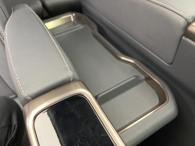 アルファードハイブリッド Ｚ　ガラスルーフ　フルエアロ　両側電動ドア　純正１４型ナビ　後席モニター　全周囲カメラ　１００Ｖ電源　衝突被害軽減システム　レーダークルーズ　禁煙車　電動リアゲート　シートエアコン　ＥＴＣ２．０（53枚目）