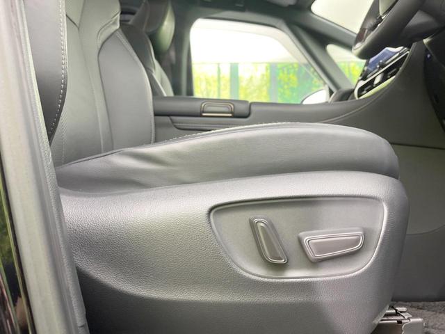 アルファードハイブリッド Ｚ　ガラスルーフ　フルエアロ　両側電動ドア　純正１４型ナビ　後席モニター　全周囲カメラ　１００Ｖ電源　衝突被害軽減システム　レーダークルーズ　禁煙車　電動リアゲート　シートエアコン　ＥＴＣ２．０（57枚目）