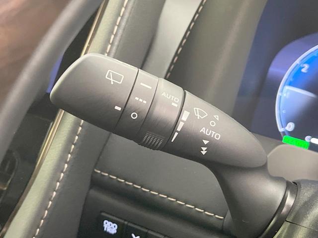 アルファードハイブリッド Ｚ　ガラスルーフ　フルエアロ　両側電動ドア　純正１４型ナビ　後席モニター　全周囲カメラ　１００Ｖ電源　衝突被害軽減システム　レーダークルーズ　禁煙車　電動リアゲート　シートエアコン　ＥＴＣ２．０（61枚目）