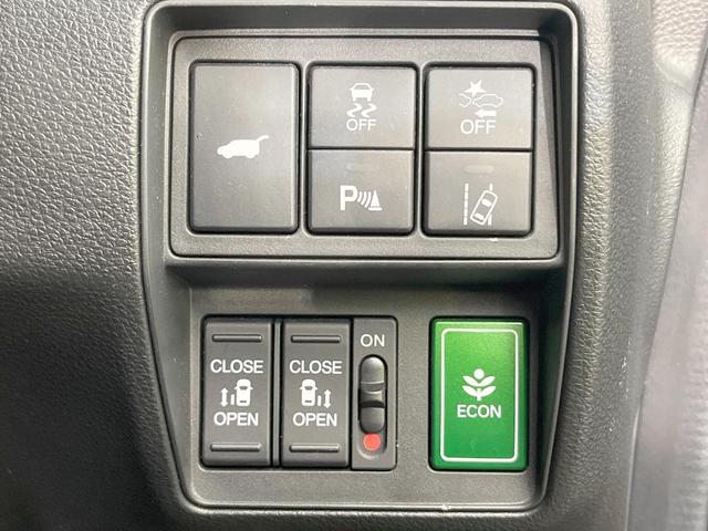 オデッセイ アブソルート・ＥＸ　純正１０型ナビ　両側電動ドア　全周囲カメラ　衝突軽減システム　禁煙車　ハーフレザーシート　ドラレコ　コーナーセンサー　スマートキー　ＬＥＤヘッド　ＥＴＣ２．０　純正１８インチアルミ　オートハイビーム（4枚目）