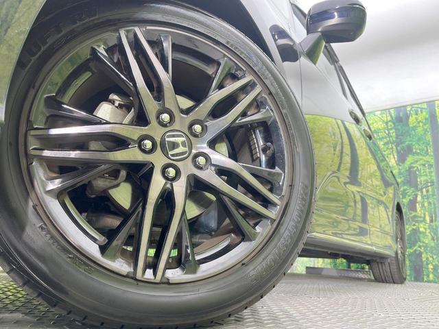 オデッセイ アブソルート・ＥＸ　純正１０型ナビ　両側電動ドア　全周囲カメラ　衝突軽減システム　禁煙車　ハーフレザーシート　ドラレコ　コーナーセンサー　スマートキー　ＬＥＤヘッド　ＥＴＣ２．０　純正１８インチアルミ　オートハイビーム（13枚目）