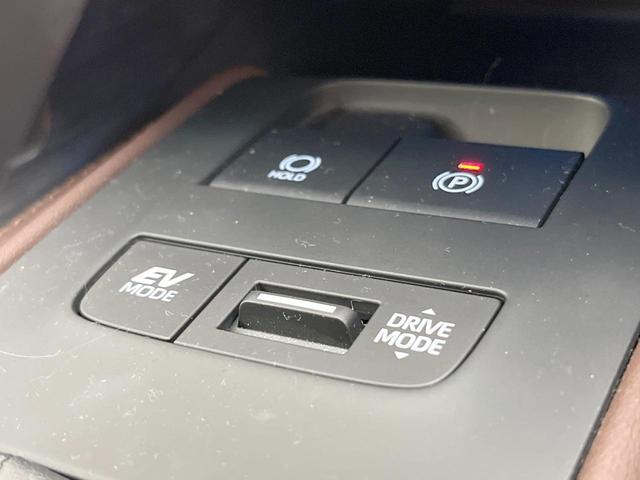 ハリアーハイブリッド Z レザーパッケージ ガラスルーフ 全周囲カメラ 衝突被害軽減システム レーダークルーズ 禁煙車 電動リアゲート レザーシート 前席シートエアコン ドラレコ コーナーセンサー スマートキー LEDヘッド ETC2.0(57枚目)