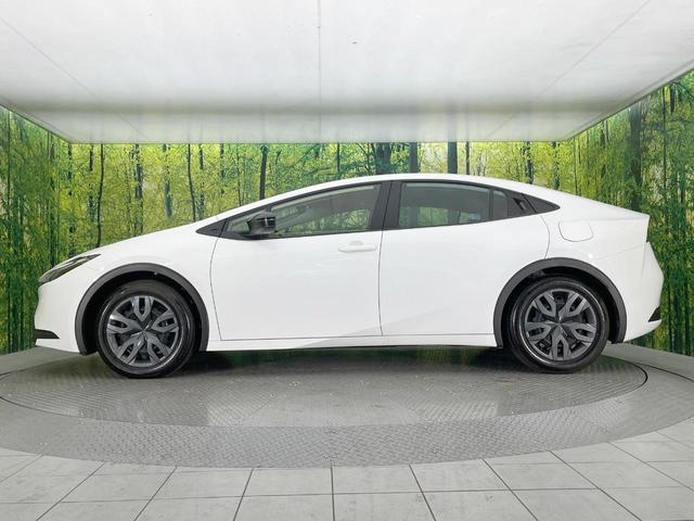 プリウス X バックカメラ 衝突被害軽減システム レーダークルーズ 禁煙車 ドラレコ スマートキー LEDヘッド ETC2.0 オートハイビーム 車線逸脱警報 オートライト オートエアコン Bluetooth(29枚目)