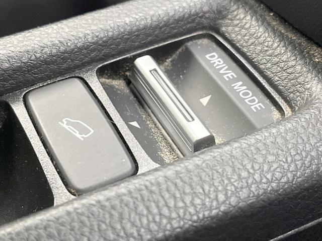 ヴェゼル ｅ：ＨＥＶ　Ｚ　純正ＳＤナビ　バックカメラ　衝突被害軽減システム　レーダークルーズ　禁煙車　ブラインドスポットモニター　電動リアゲート　ドラレコ　コーナーセンサー　スマートキー　ＬＥＤヘッド　ビルトインＥＴＣ（35枚目）