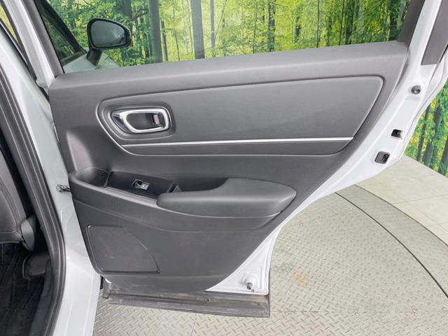 ヴェゼル ｅ：ＨＥＶ　Ｚ　純正ＳＤナビ　バックカメラ　衝突被害軽減システム　レーダークルーズ　禁煙車　ブラインドスポットモニター　電動リアゲート　ドラレコ　コーナーセンサー　スマートキー　ＬＥＤヘッド　ビルトインＥＴＣ（57枚目）