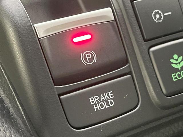 N-BOXカスタム Lターボ 両側電動ドア 純正ナビ 衝突軽減システム レーダークルーズ 禁煙車 シートヒーター ドラレコ スマートキー LEDヘッド ETC 純正15インチアルミ オートハイビーム 電動パーキングブレーキ(53枚目)