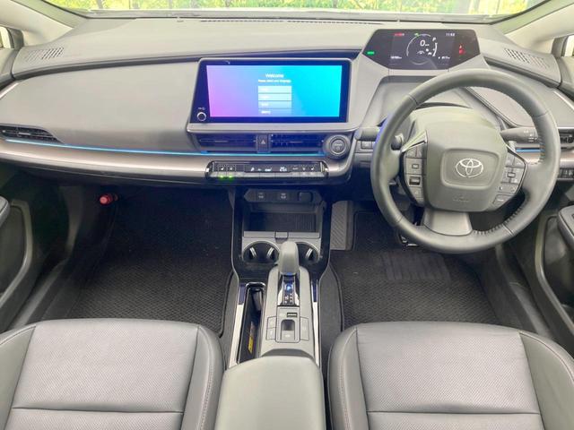 プリウス Z ガラスルーフ 純正12.3型ナビ 全周囲カメラ 100V電源 衝突軽減システム レーダークルーズ 禁煙車 電動リアゲート 前席シートエアコン パワーシート ドラレコ コーナーセンサー スマートキー(2枚目)