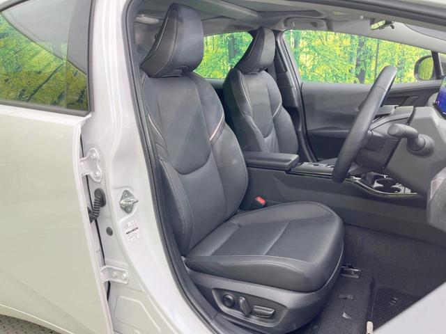 プリウス Z ガラスルーフ 純正12.3型ナビ 全周囲カメラ 100V電源 衝突軽減システム レーダークルーズ 禁煙車 電動リアゲート 前席シートエアコン パワーシート ドラレコ コーナーセンサー スマートキー(8枚目)