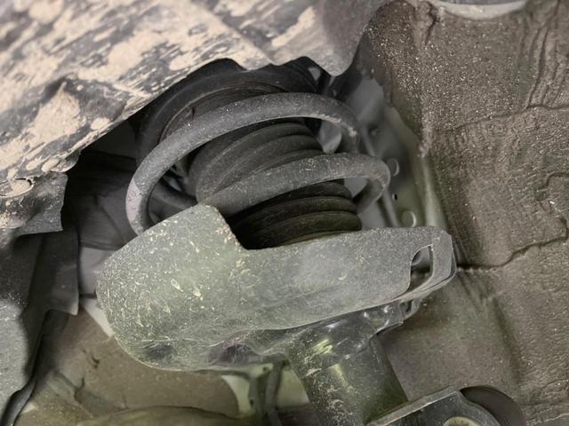 プリウス Z ガラスルーフ 純正12.3型ナビ 全周囲カメラ 100V電源 衝突軽減システム レーダークルーズ 禁煙車 電動リアゲート 前席シートエアコン パワーシート ドラレコ コーナーセンサー スマートキー(20枚目)