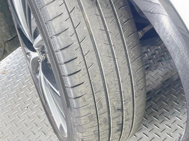 プリウス Z ガラスルーフ 純正12.3型ナビ 全周囲カメラ 100V電源 衝突軽減システム レーダークルーズ 禁煙車 電動リアゲート 前席シートエアコン パワーシート ドラレコ コーナーセンサー スマートキー(31枚目)