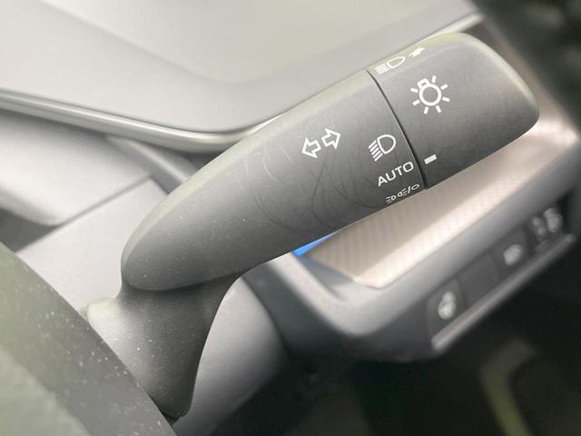 プリウス Z ガラスルーフ 純正12.3型ナビ 全周囲カメラ 100V電源 衝突軽減システム レーダークルーズ 禁煙車 電動リアゲート 前席シートエアコン パワーシート ドラレコ コーナーセンサー スマートキー(49枚目)