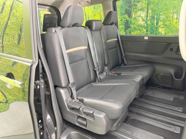 セレナ e-パワー ハイウェイスターV 両側電動ドア 純正9型ナビ 全周囲カメラ 衝突軽減システム 禁煙車 ドラレコ コーナーセンサー スマートキー LEDヘッド ビルトインETC 純正16インチアルミ オートハイビーム 車線逸脱警報(9枚目)