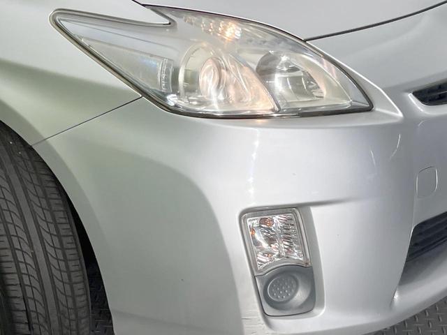 プリウス L 純正ナビ 禁煙車 スマートキー ETC 純正15インチアルミ オートライト オートエアコン CD DVD再生 地デジ ドアバイザー プライバシーガラス 盗難防止システム(12枚目)