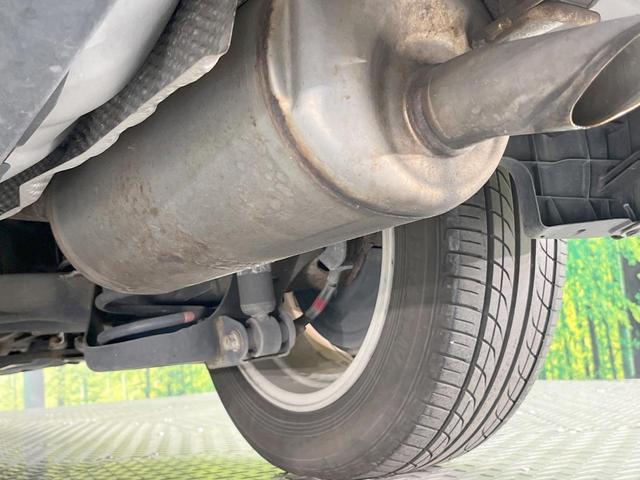 プリウス L 純正ナビ 禁煙車 スマートキー ETC 純正15インチアルミ オートライト オートエアコン CD DVD再生 地デジ ドアバイザー プライバシーガラス 盗難防止システム(22枚目)