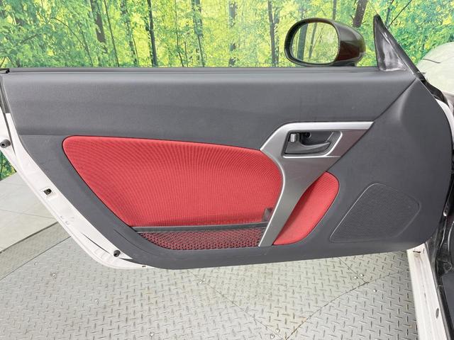 コペン セロ 純正ナビ バックカメラ 禁煙車 シートヒーター スマートキー LEDヘッド ETC 純正16インチアルミ オートエアコン Bluetooth CD DVD再生 フルセグ(36枚目)