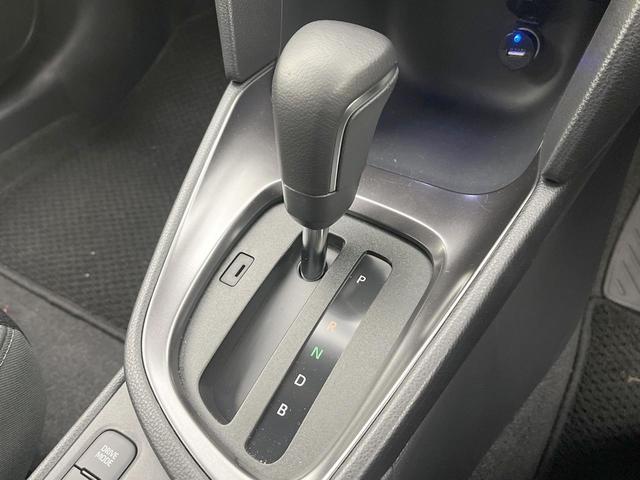 ヤリスクロス ハイブリッドZ 全周囲カメラ 衝突被害軽減システム レーダークルーズ 禁煙車 ハーフレザーシート パワーシート ドラレコ コーナーセンサー スマートキー LEDヘッド ETC2.0 純正18インチアルミ(24枚目)