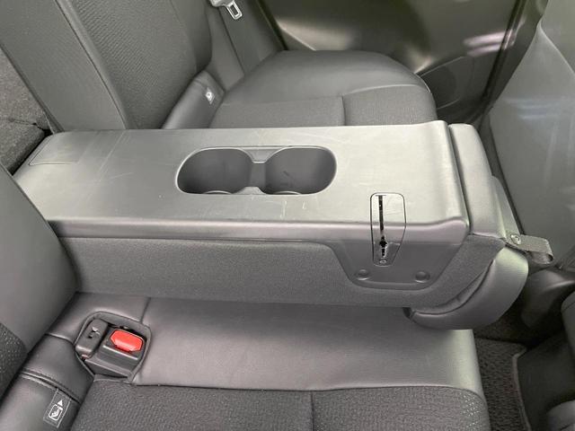 ヤリスクロス ハイブリッドZ 全周囲カメラ 衝突被害軽減システム レーダークルーズ 禁煙車 ハーフレザーシート パワーシート ドラレコ コーナーセンサー スマートキー LEDヘッド ETC2.0 純正18インチアルミ(45枚目)