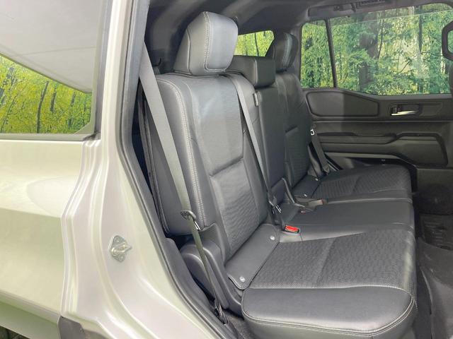 ランドクルーザー250 VX サンルーフ 全周囲カメラ 純正12.3型ナビ 衝突軽減装置 レーダークルーズ 禁煙車 電動リアゲート 丸目LEDヘッド レザーシート シートエアコン パワーシート ドラレコ スマートキー(9枚目)