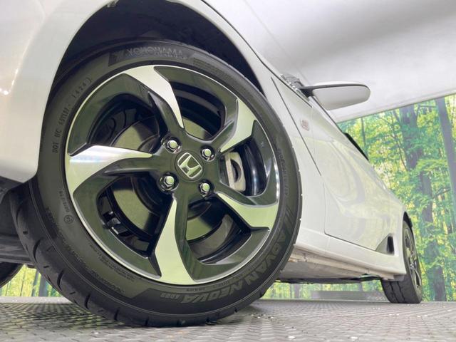 S660 α 衝突被害軽減システム 禁煙車 レザーシート スマートキー LEDヘッド ETC クルーズコントロール 純正15インチアルミ オートライト オートエアコン LEDフォグ(11枚目)