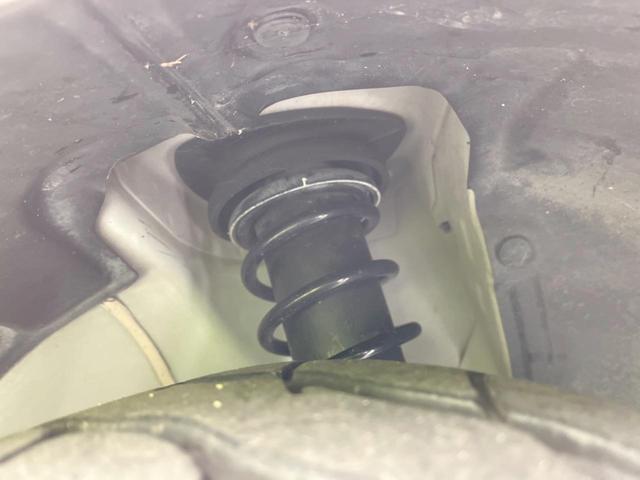 S660 α 衝突被害軽減システム 禁煙車 レザーシート スマートキー LEDヘッド ETC クルーズコントロール 純正15インチアルミ オートライト オートエアコン LEDフォグ(18枚目)